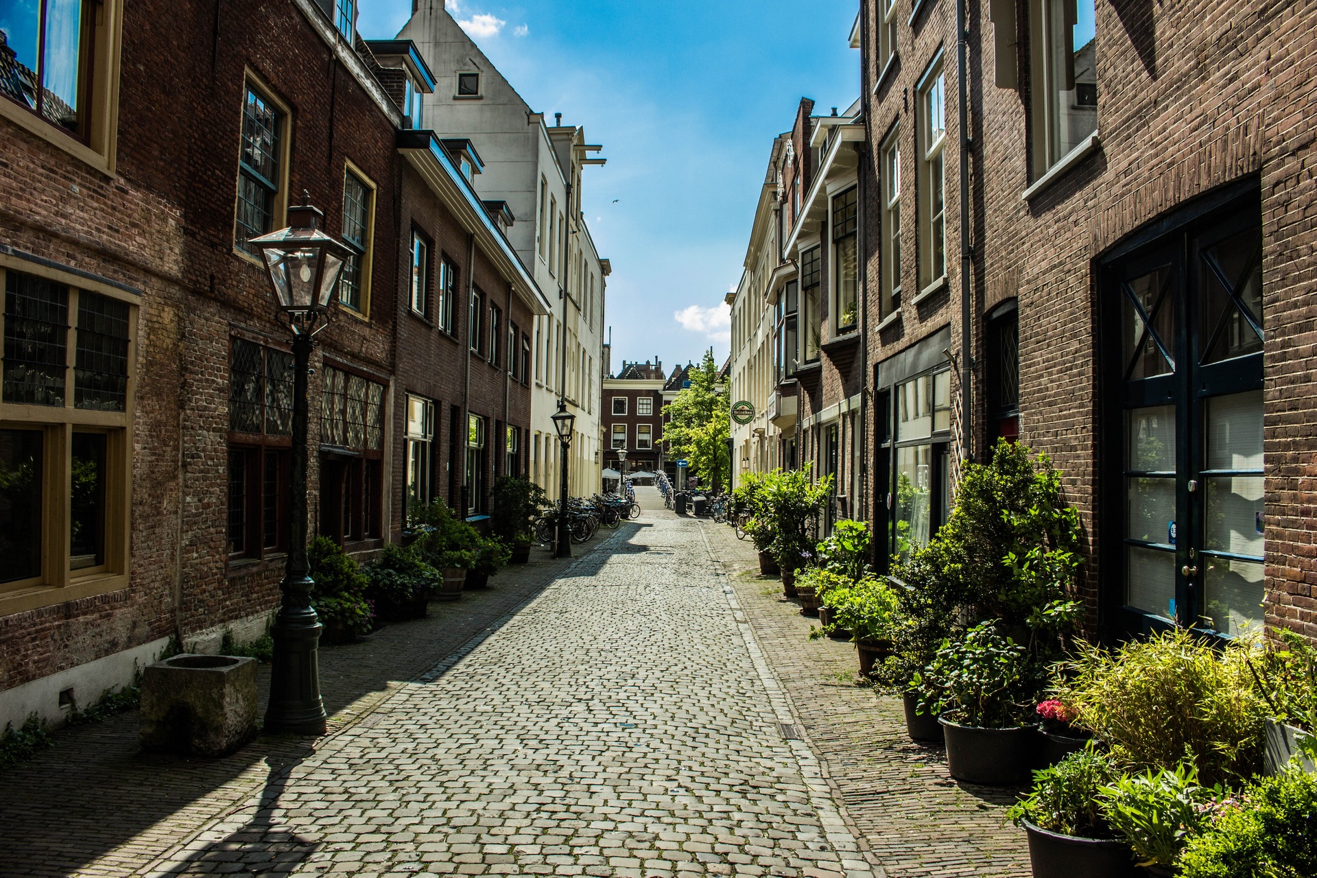10 Most Amazing Streets in the World