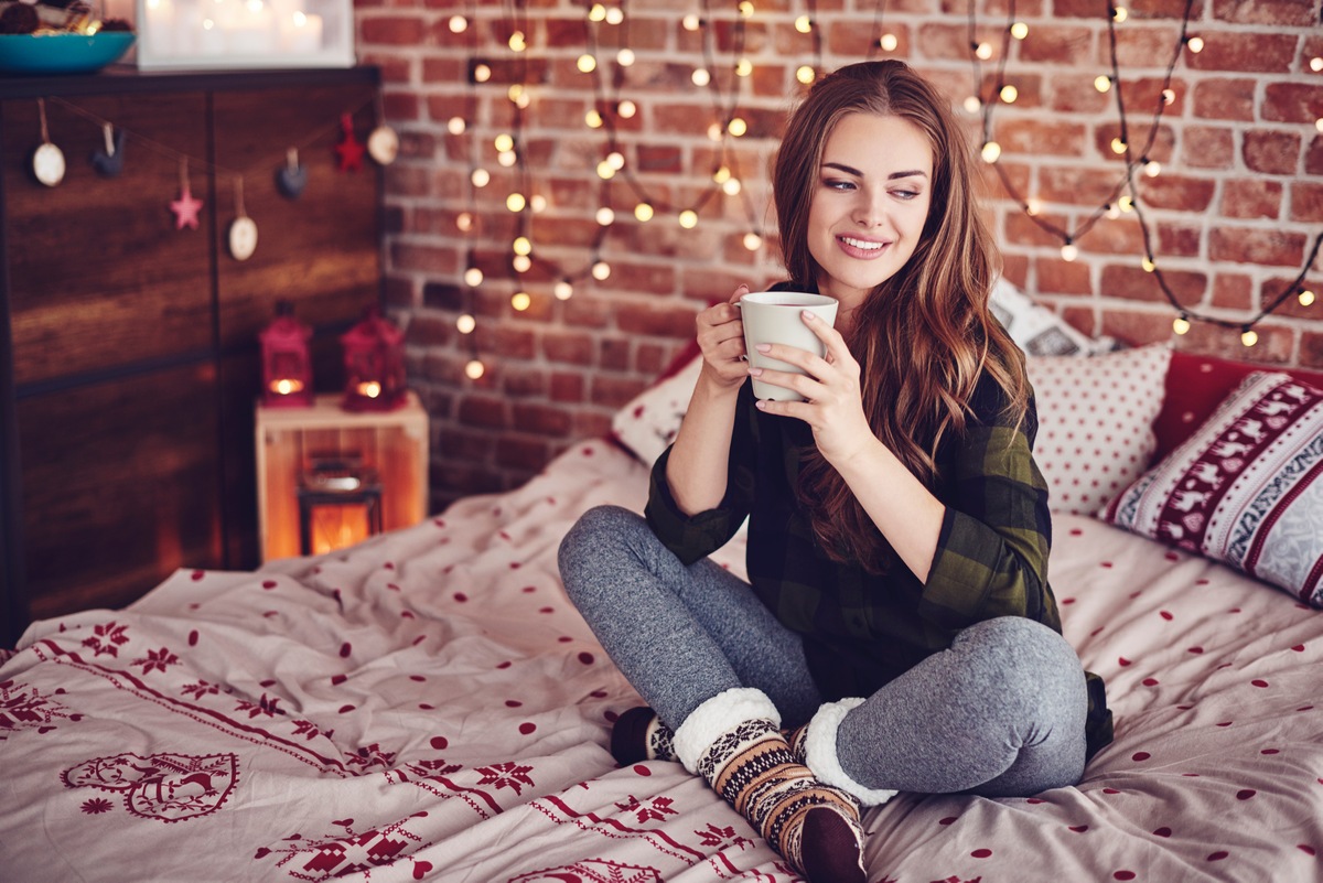 10 Steps to the Happiest Christmas Ever Take time to relax
