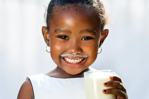 5 Reasons Your Child Should Drink Milk Each Day
