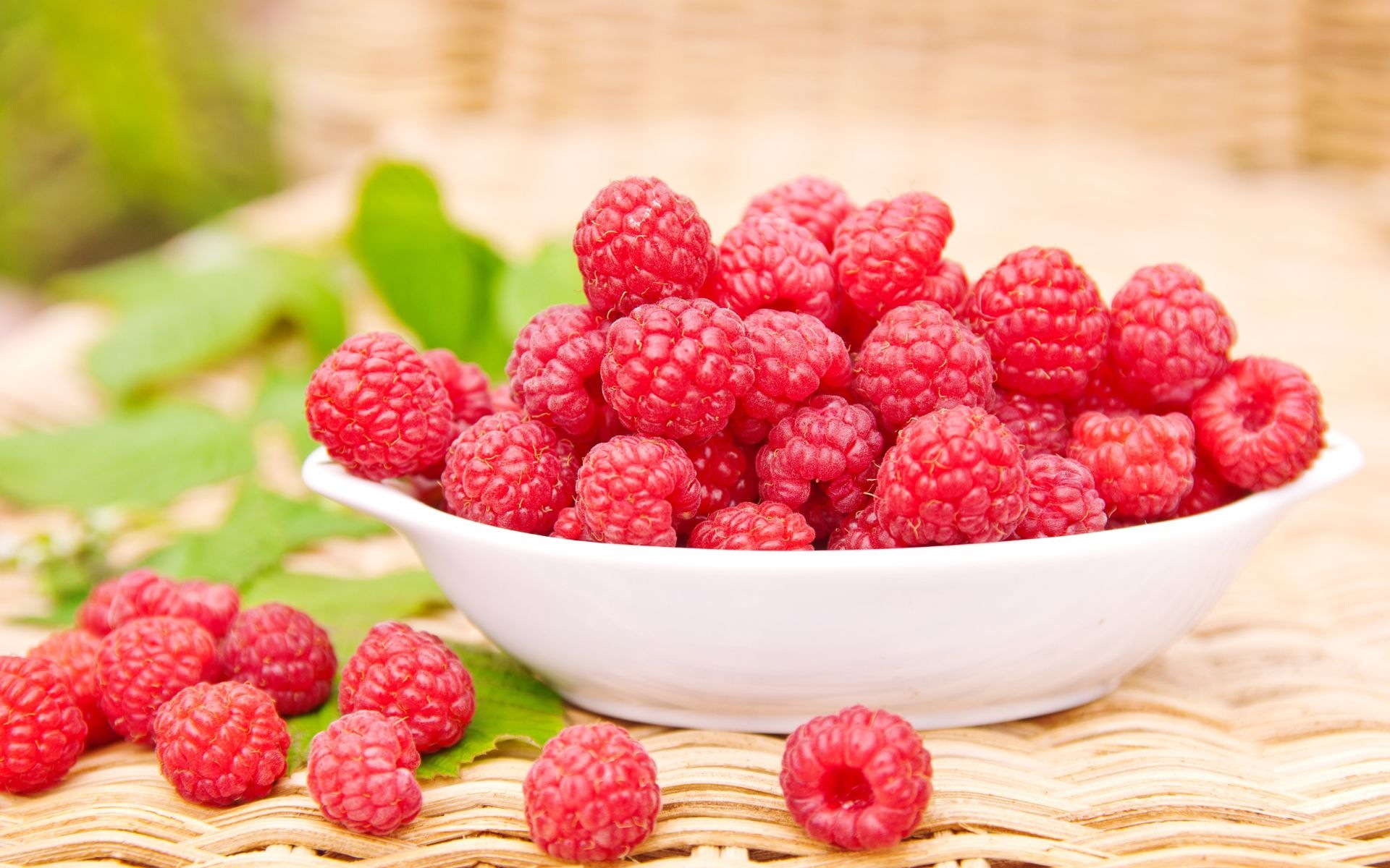 Reasons We Should All Be Eating More Raspberries