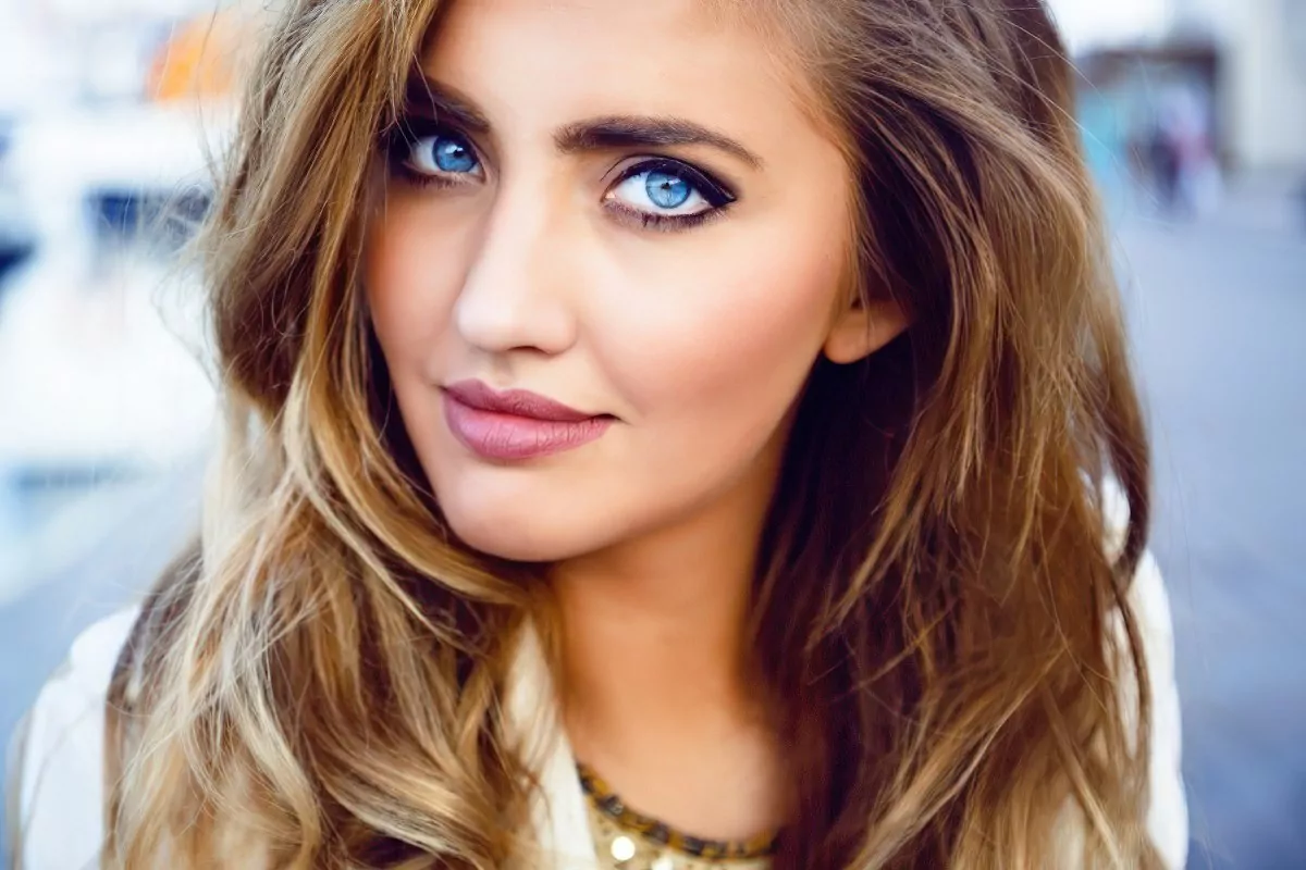 Ways to Make Your Blue Eyes Pop