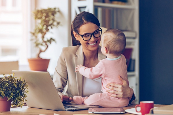 5 Things That Happen to Your Career after You Become a Mom