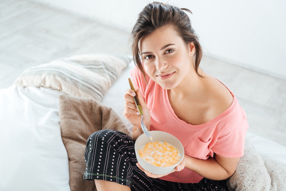 Sugary boxed cereals 7 Tasty Foods to Avoid Before Bed