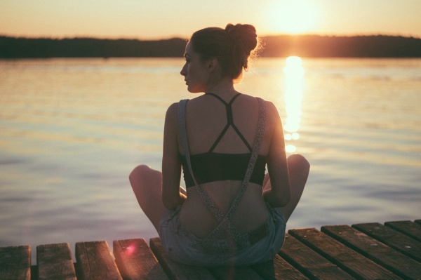 7 Pearls of Wisdom to Help You Really Forget Someone Who Was Never Yours