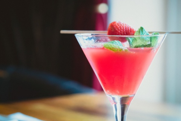 5 Unique Drinks for Ringing in the New Year