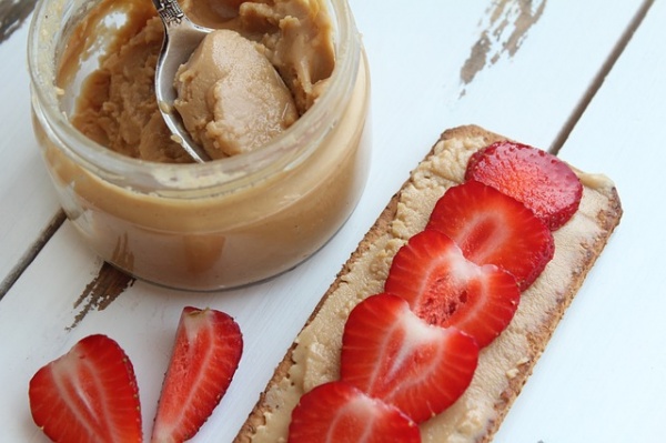 Fruit with nut butter