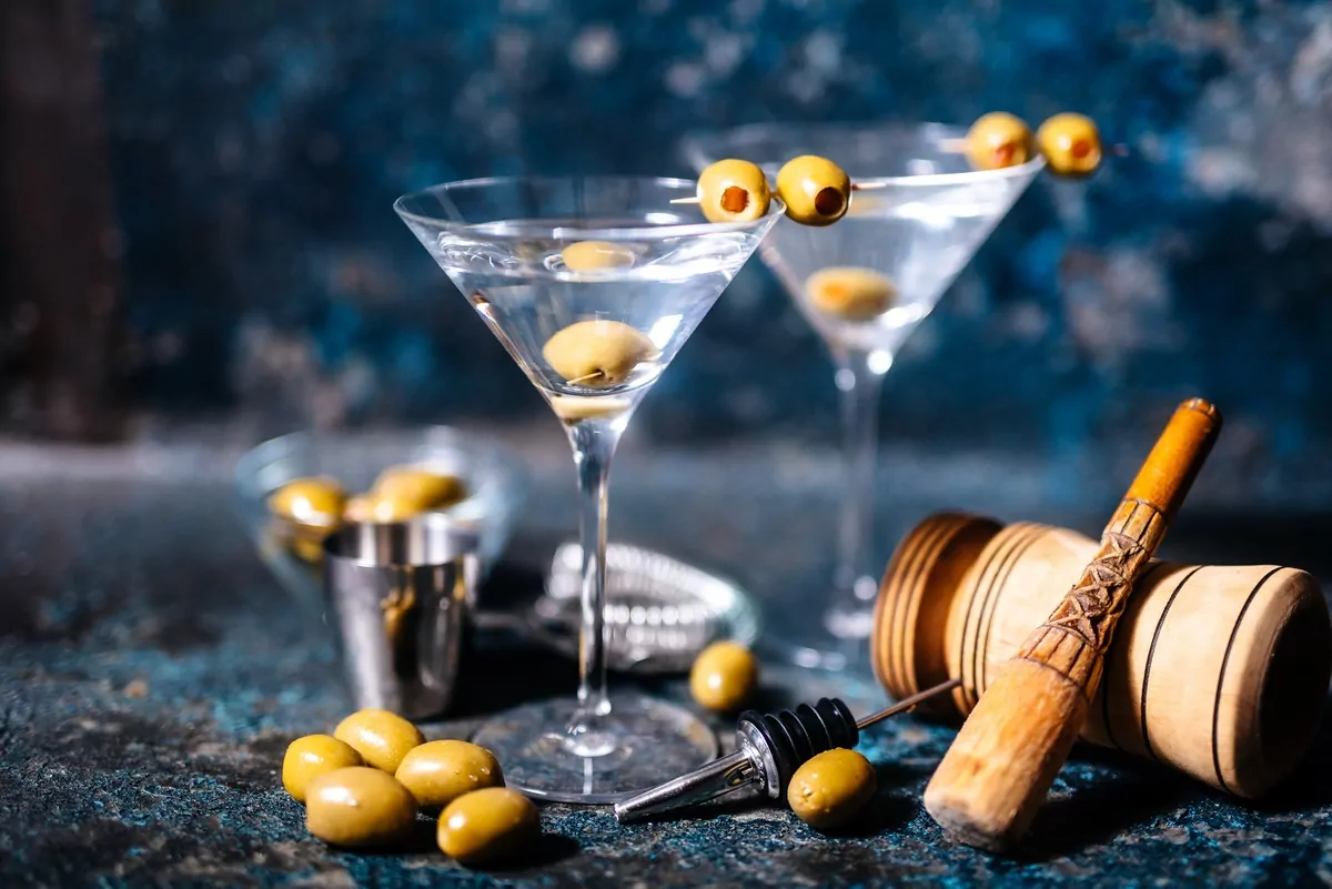 Martini 10 Classic Cocktails