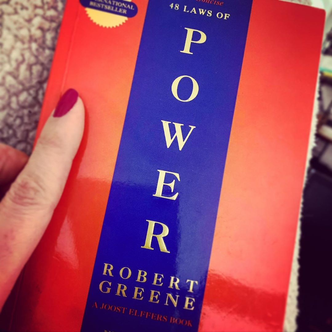 The 48 Rules Of Power by Robert Greene And Joost Elffers 10 Must-Read Books for Budding Entrepreneurs