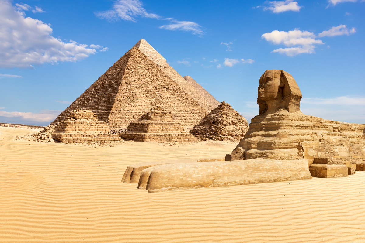 The Pyramids of Giza and the Sphinx (Egypt) 10 of the most enigmatic places on earth