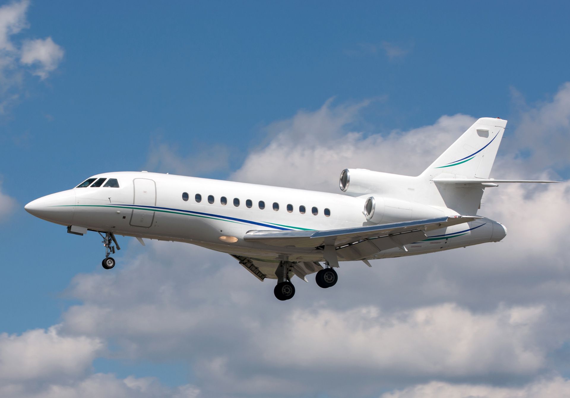 Dassault Falcon 900