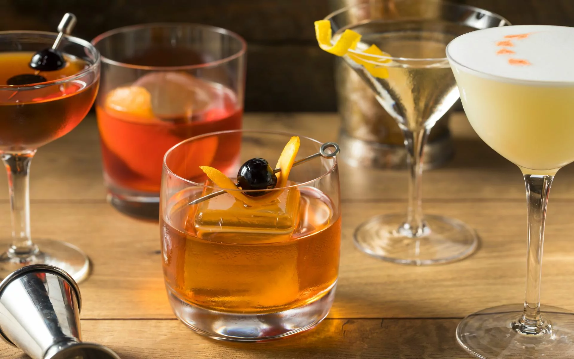 20 Classic Cocktails