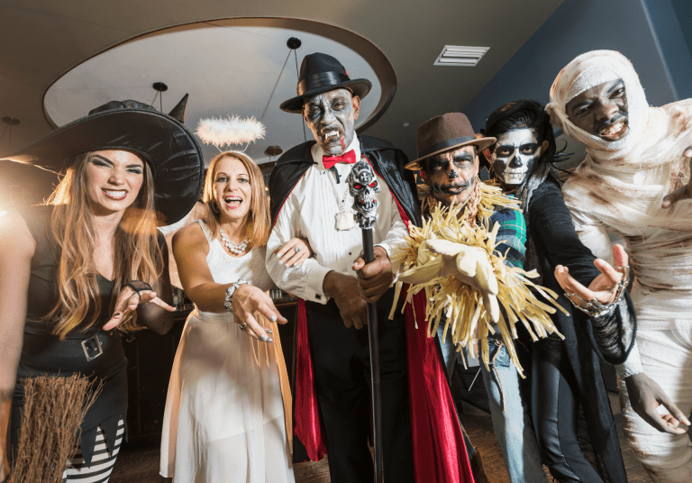 11 Fun Trick and Treat Ideas for the Office Womanitely