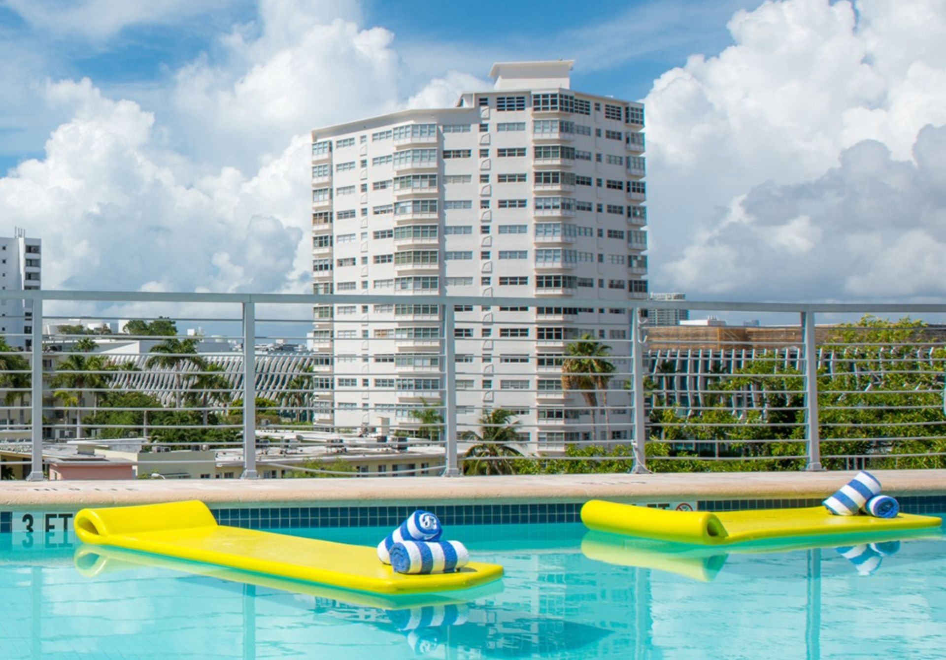 Riviera Suites South Beach