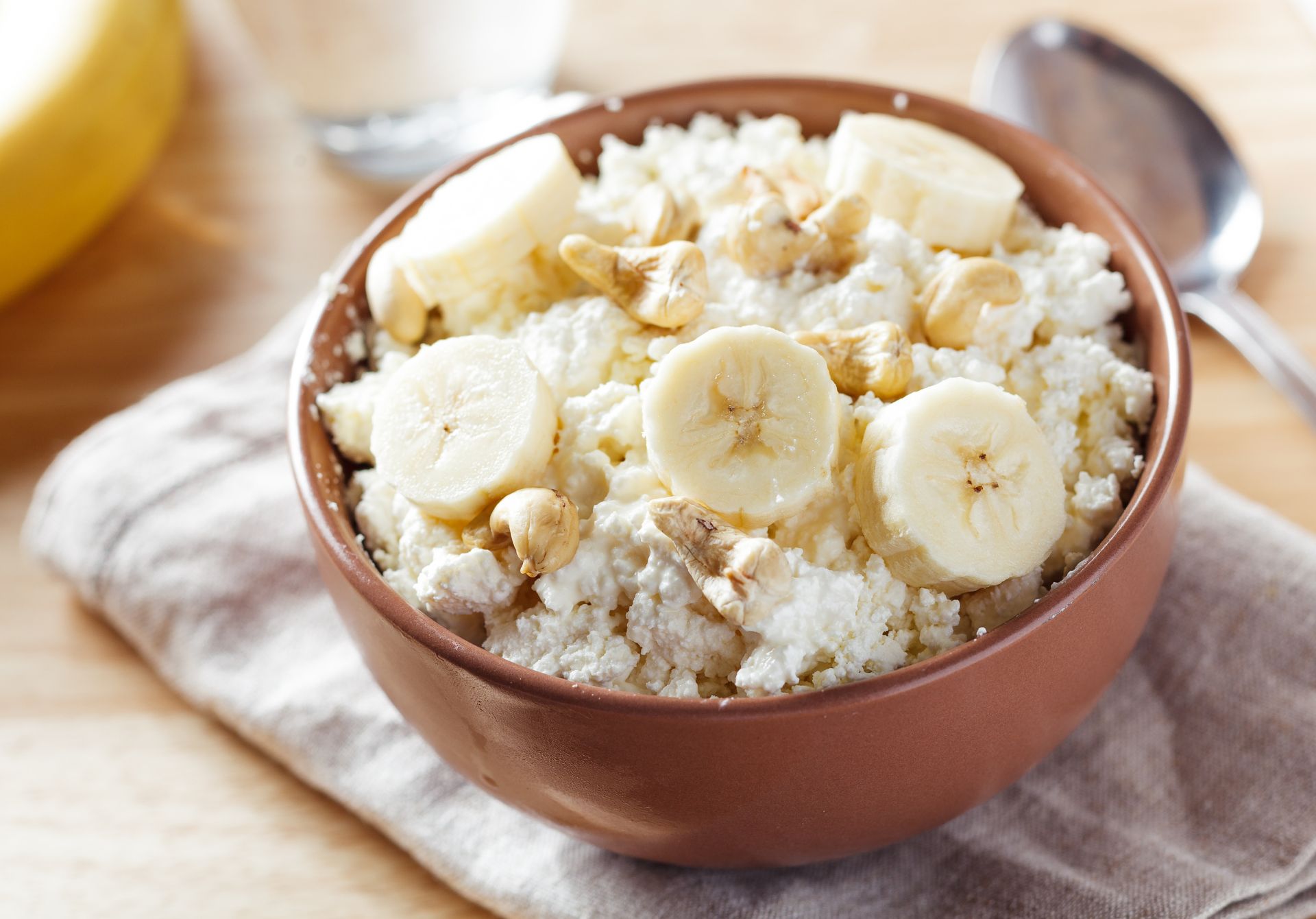 Cottage Cheese with Fruits and Nuts