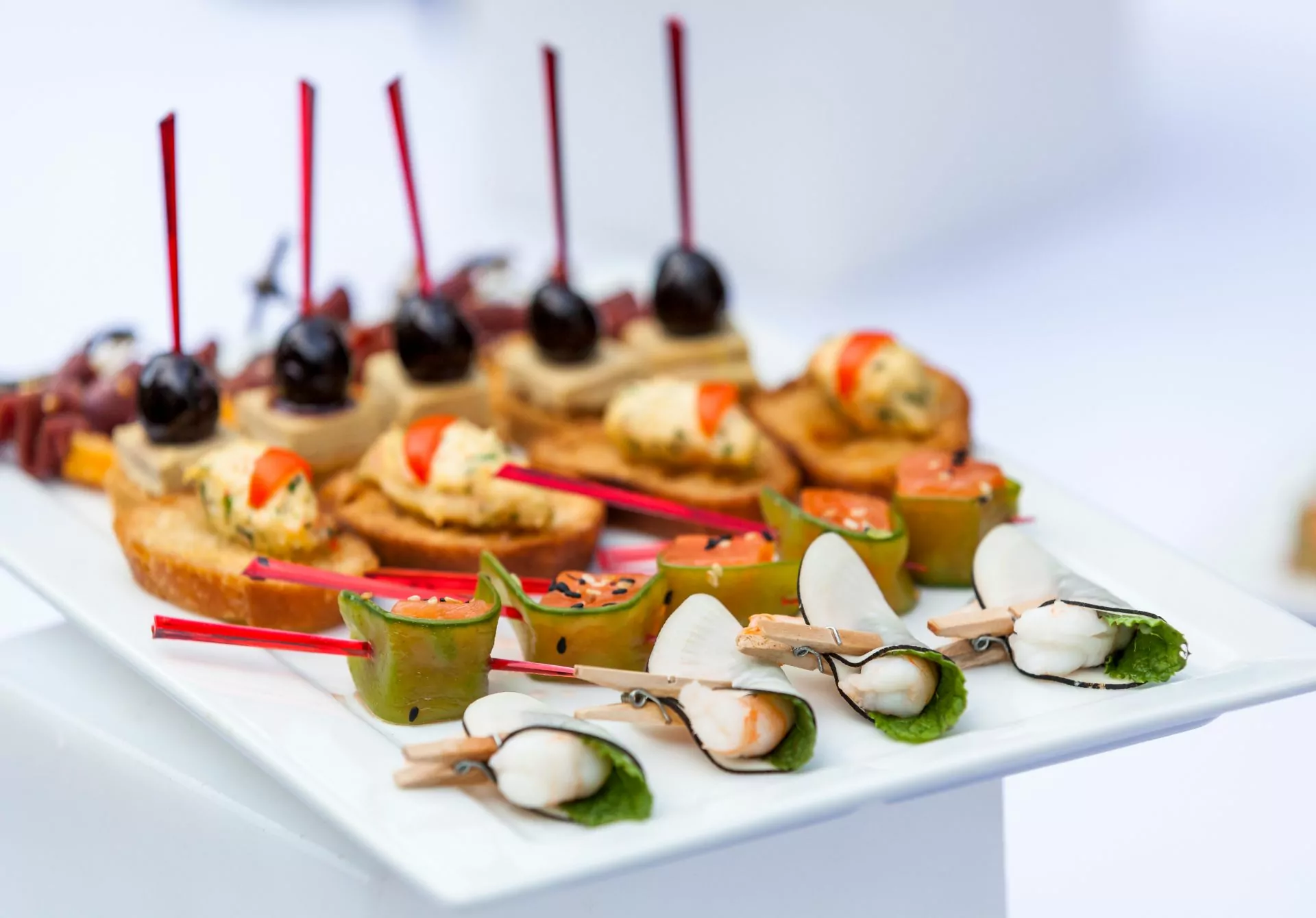 40 Simple & Stylish Toothpick Appetizer Ideas
